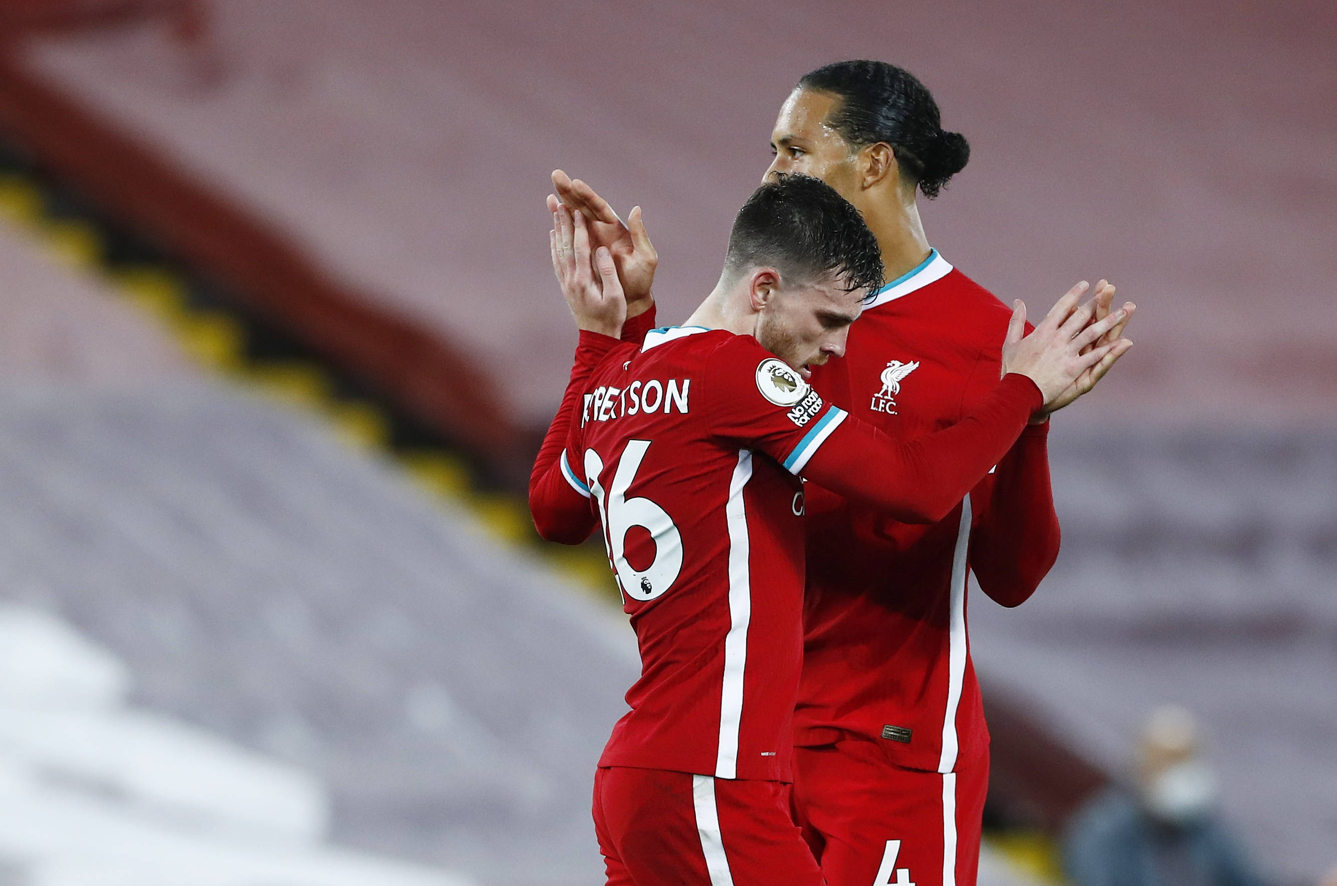 他不再只是 他不再只是